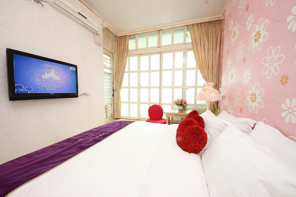Avica Homestay Wujie Exterior photo