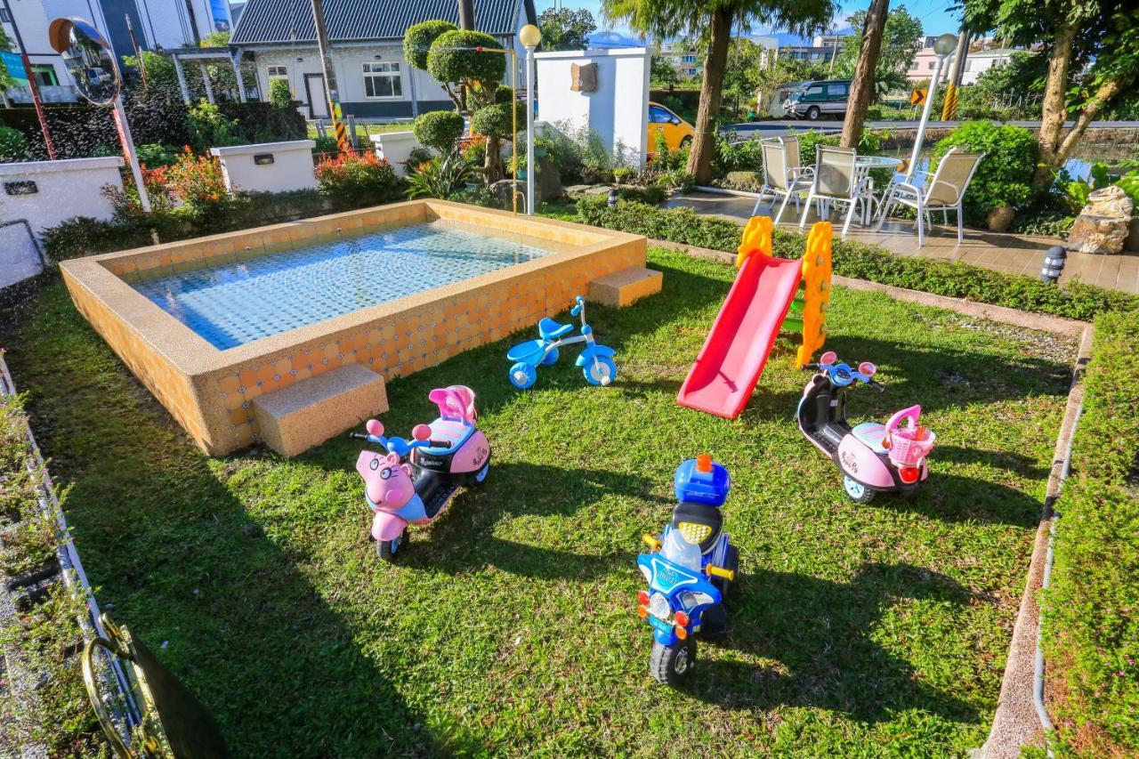 Avica Homestay Wujie Exterior photo